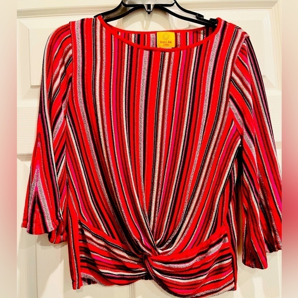 Ruby RD women’s petite XL striped crewneck pullover